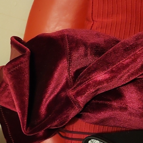 ☆☆ Host Pick☆Philipa Over the Knee Velour Boot - Picture 11 of 11